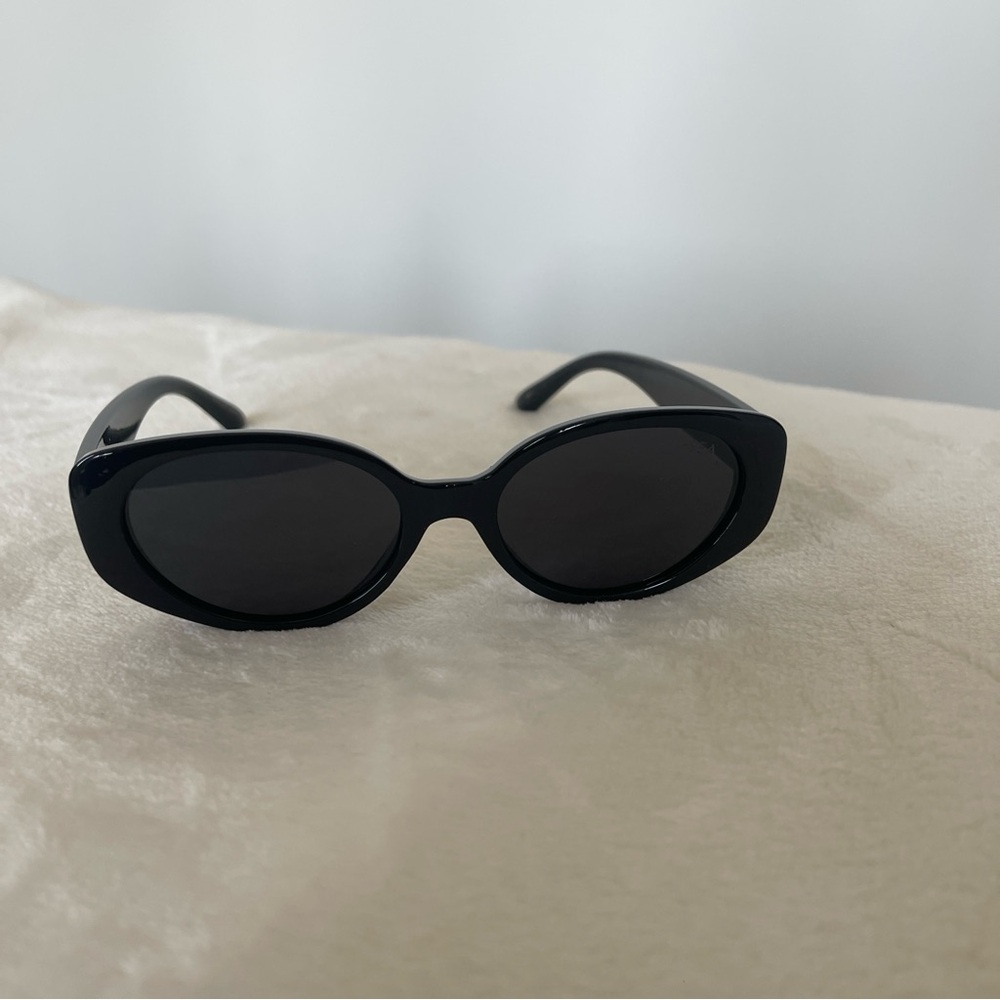 Black Oval Sunglasses
